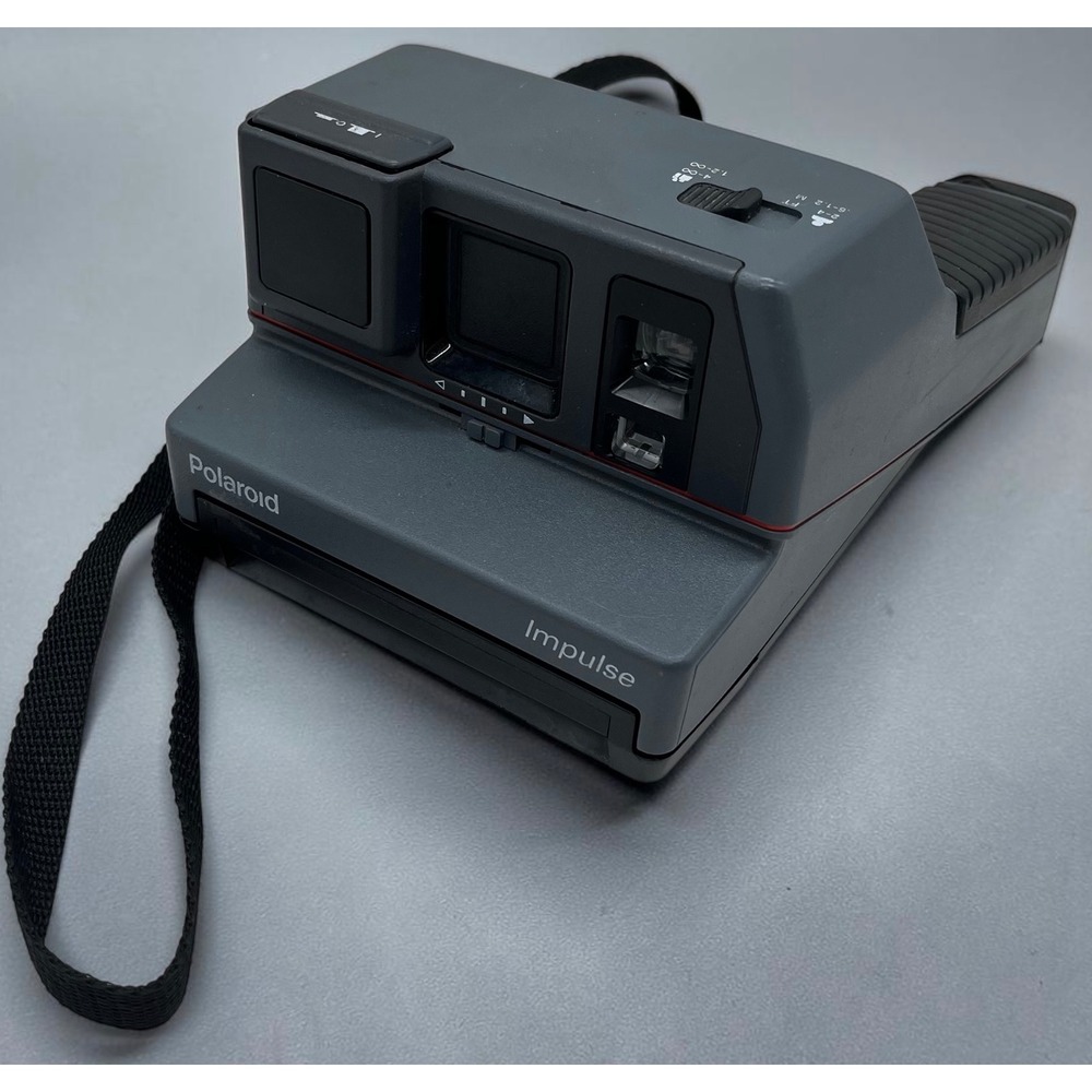 Polaroid Impulse Instant Film Camera Gray 600 Series Vintage Pop-Up Flash